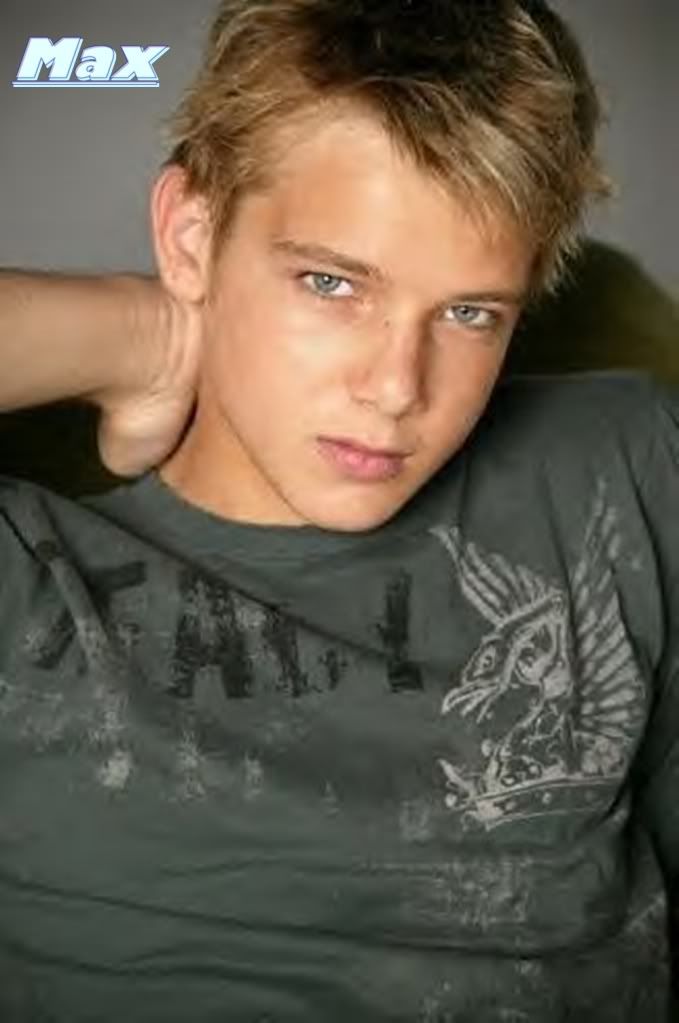 Max Thieriot - Picture