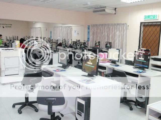 Computer Lab | Page 1 | Inside the P.I.S. | Guild Forums | Gaia Online